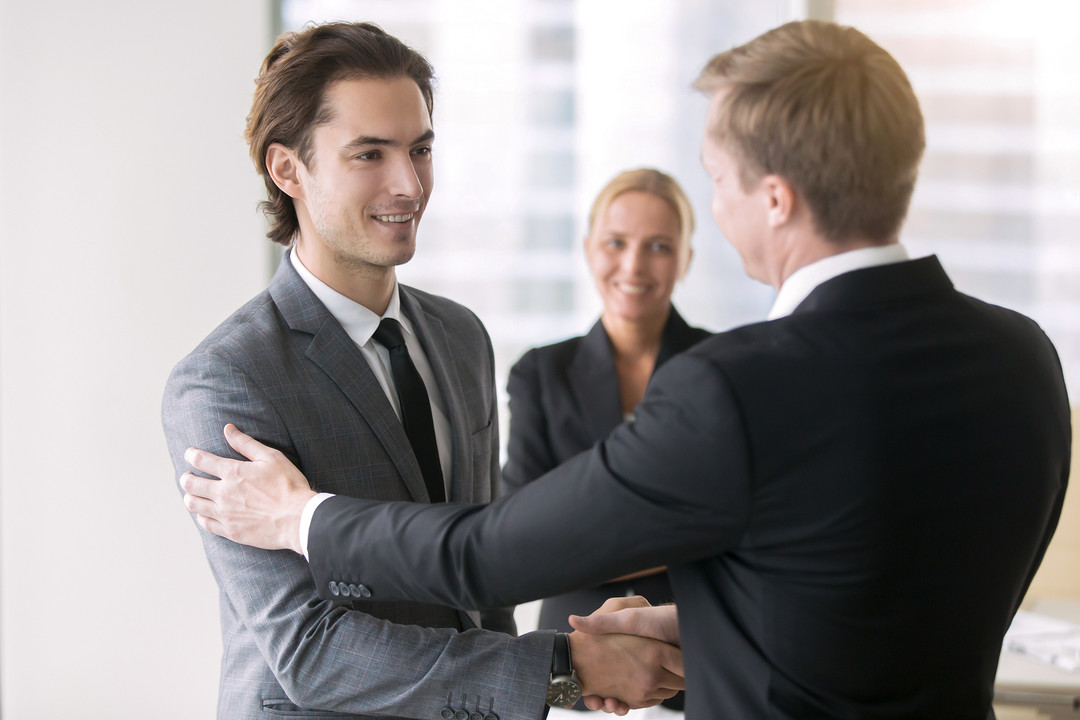 When Is the Right Time to Hire a Fractional CIO?